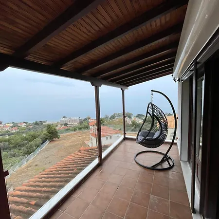 Melissiblue Fanis * 梅里逊