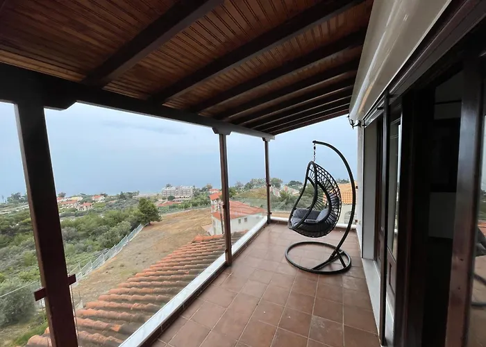 Melissiblue Fanis * Melíssion